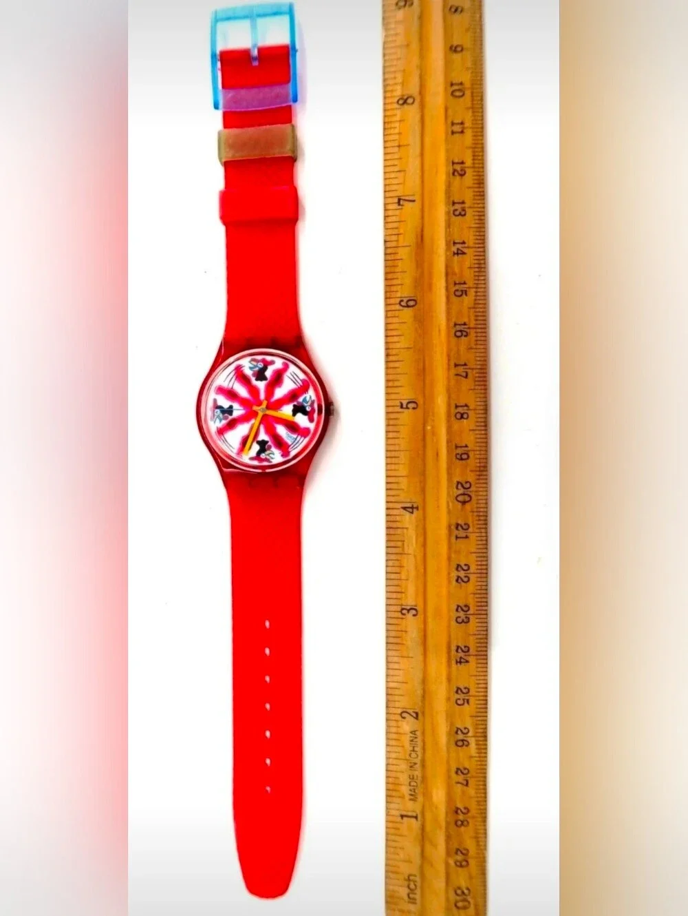 Swatch Chicchirichi GR112 Unisex Watch